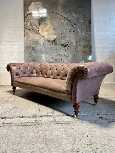 A Very Elegant Antique 19thC Leather Chesterfield Sofa in the Manner of Holland & Sons