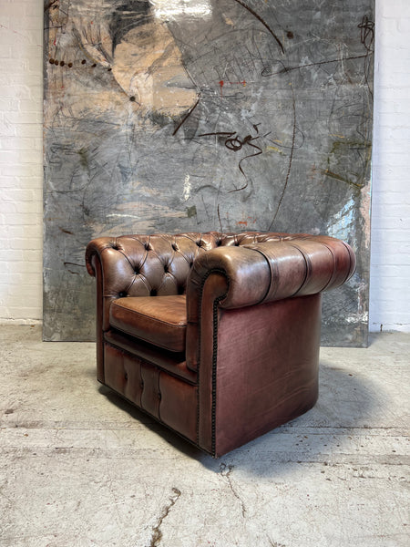 MidC Hand Dyed Leather 2 Seat Chesterfield Sofa & Club Chair