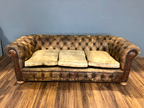 Excellent Early 20thC Antique Chesterfield