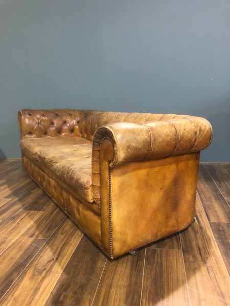 A Very Good MidC Vintage Leather Sofa