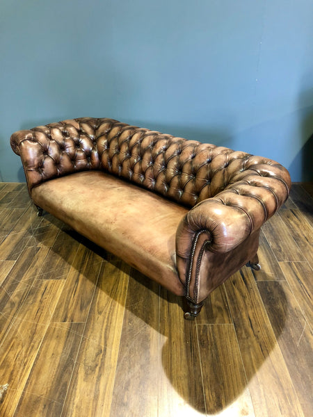 Very Good 19thC Chesterfield in Hand Dyed Leathers