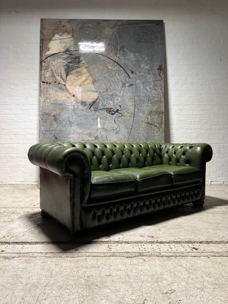 Lovely Twice Loved Forest Green Leather Chesterfield 3 Seat Sofa