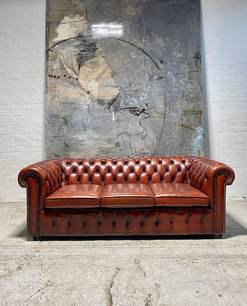 A Very Cool MidC Vintage Leather Chesterfield Suite in Burnt Red