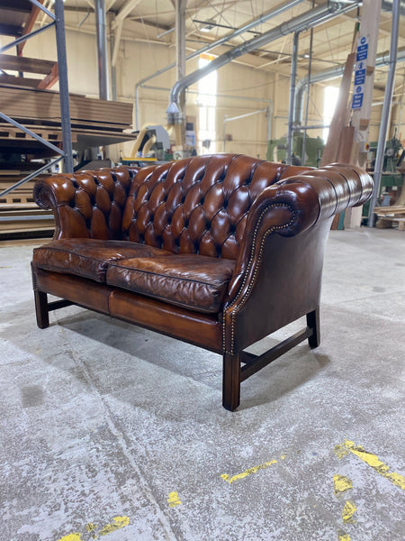 Camel chesterfield clearance sofa