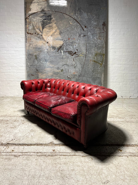 A Super Value Red 3 Seat Leather Chesterfield Sofa