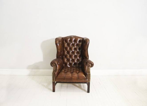 THE CHELSEA WING BACK CHAIR : RICH BROWN