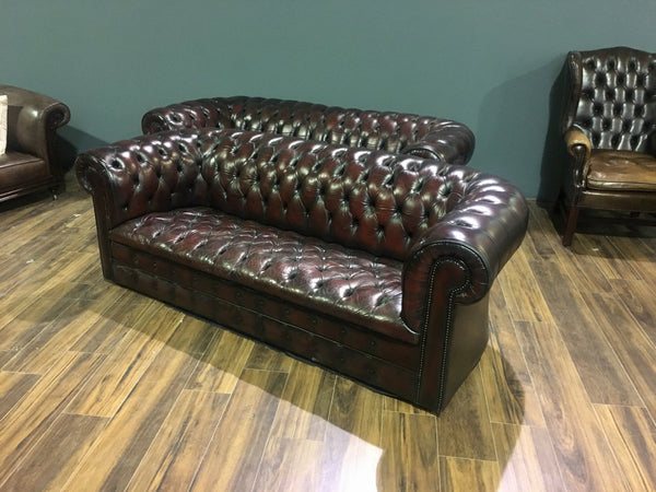 Chesterfield Sofa Fully Buttoned