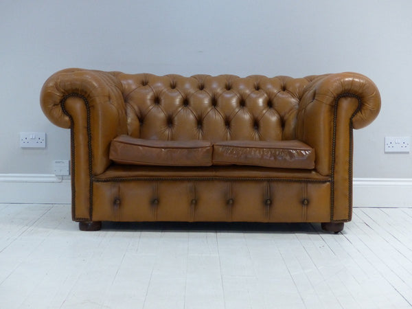 TWO SEAT CHESTERFIELD IN TAN