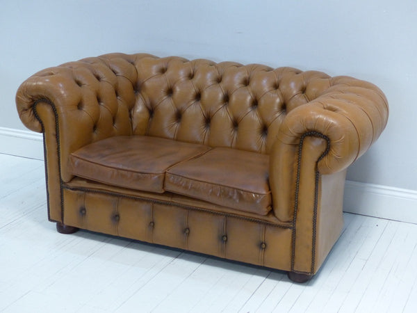 TWO SEAT CHESTERFIELD IN TAN