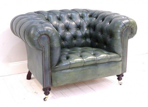 THE WILMINGTON CHESTERFIELD CLUBCHAIR, OLIVE