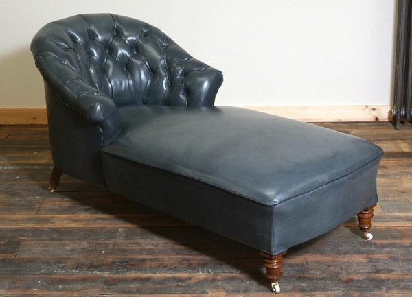 NINETEENTH CENTURY CHESTERFIELD DAY BED / CHAISE LOUNGE: HAND DYED ELEPHANT GREY